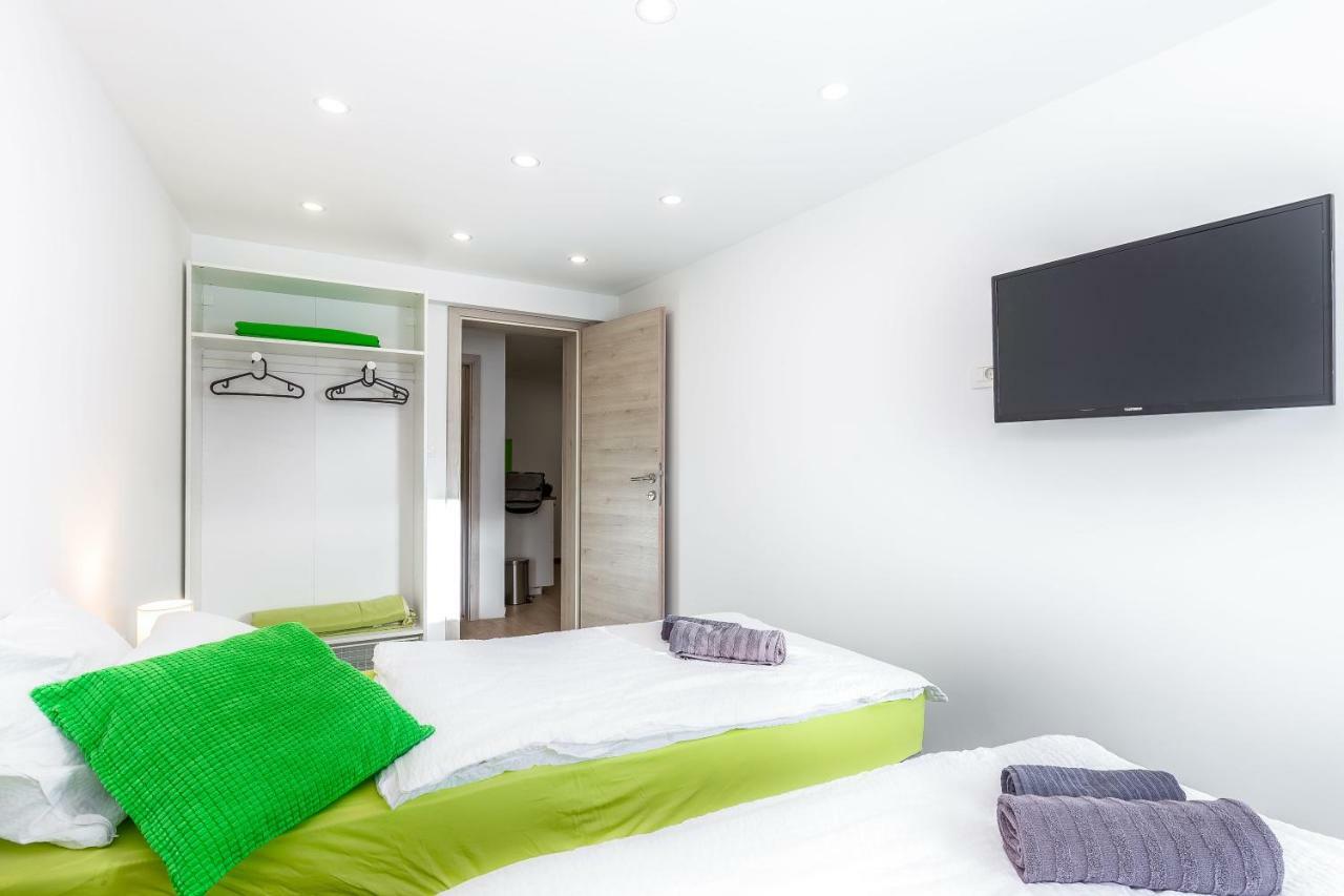 Apartments In The City غييكا المظهر الخارجي الصورة