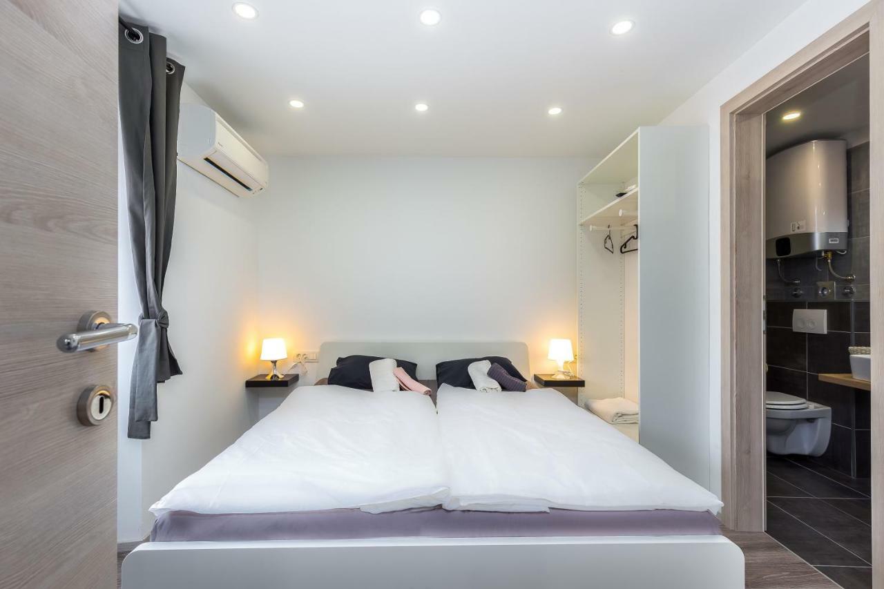 Apartments In The City غييكا المظهر الخارجي الصورة