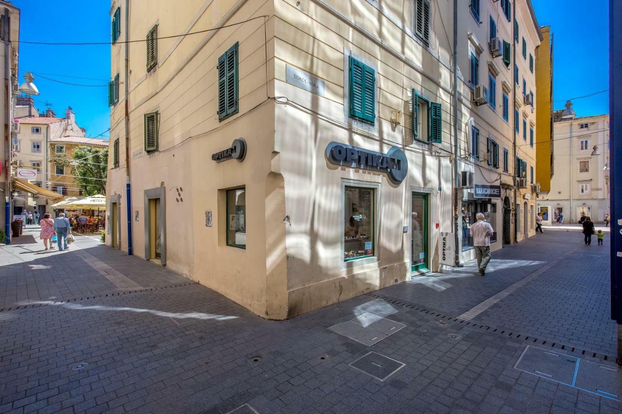 Apartments In The City غييكا المظهر الخارجي الصورة