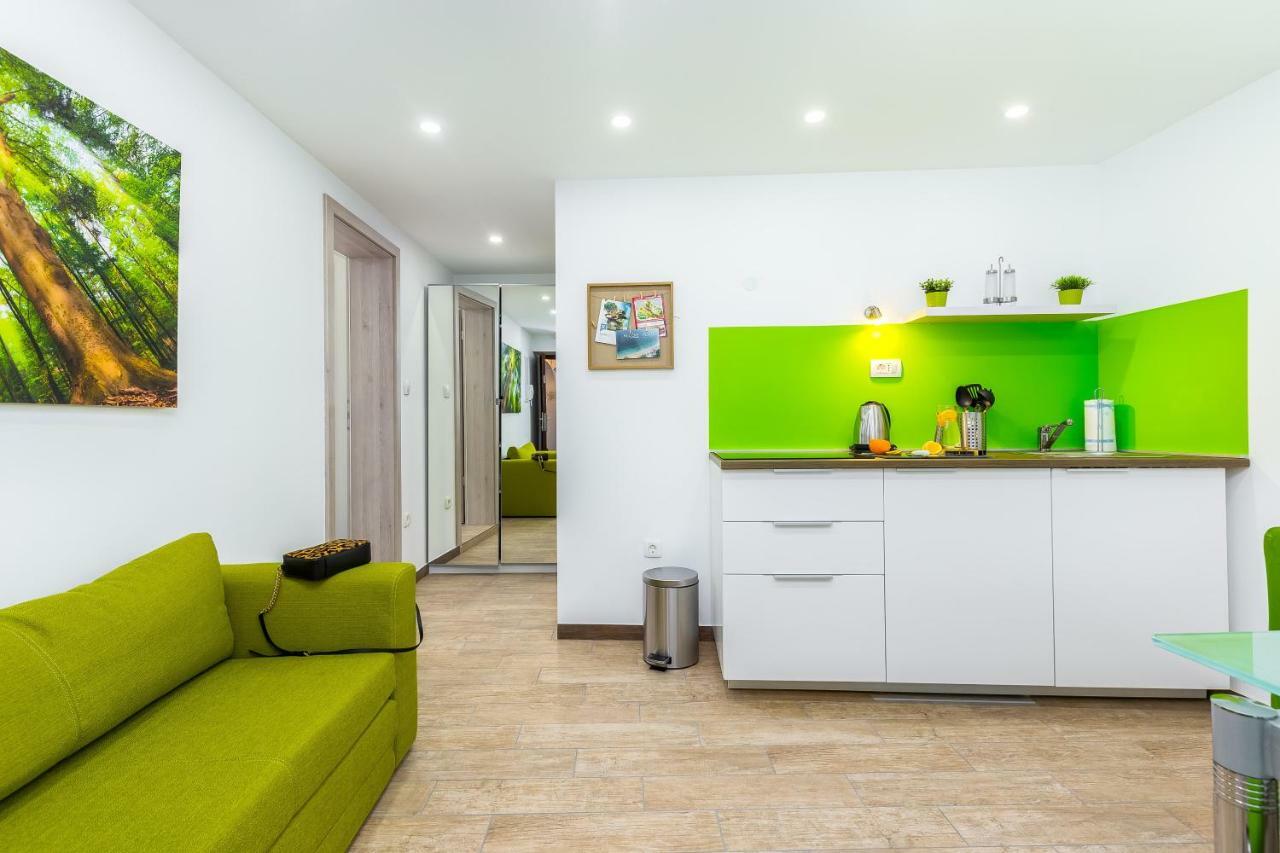 Apartments In The City غييكا المظهر الخارجي الصورة